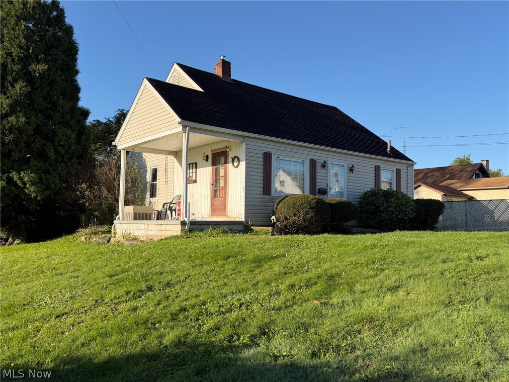 1516 Milford Street NE Canton OH 44714
