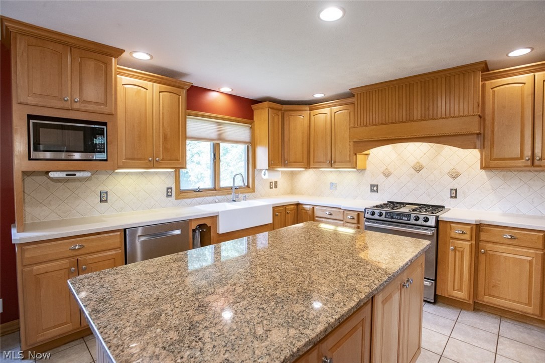 3815 W Sweet Briar Drive Medina OH 44256