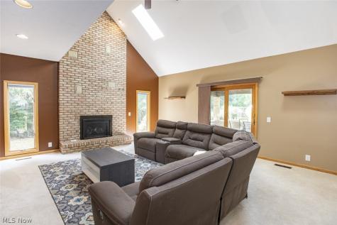 3815 W Sweet Briar Drive Medina OH 44256
