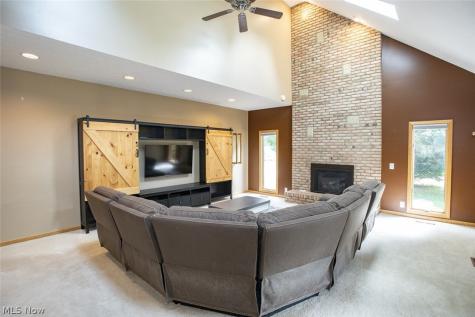 3815 W Sweet Briar Drive Medina OH 44256