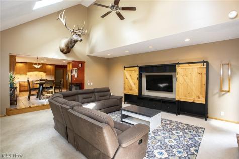 3815 W Sweet Briar Drive Medina OH 44256