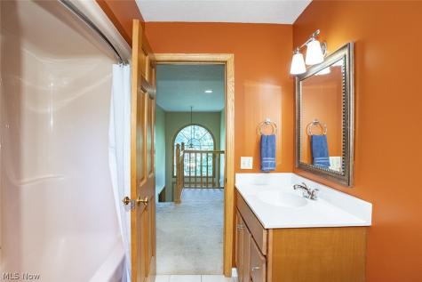 3815 W Sweet Briar Drive Medina OH 44256