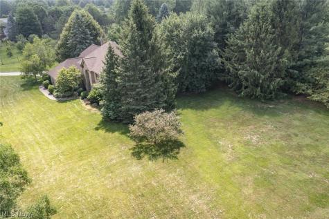 3815 W Sweet Briar Drive Medina OH 44256