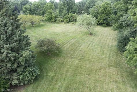 3815 W Sweet Briar Drive Medina OH 44256