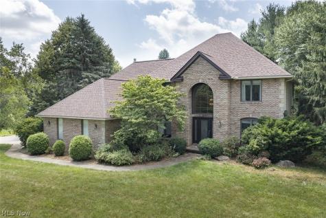 3815 W Sweet Briar Drive Medina OH 44256