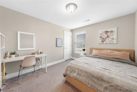 39154 Mcintosh Place Avon OH 44011