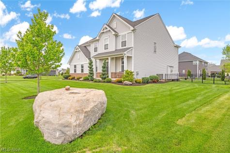 39154 Mcintosh Place Avon OH 44011
