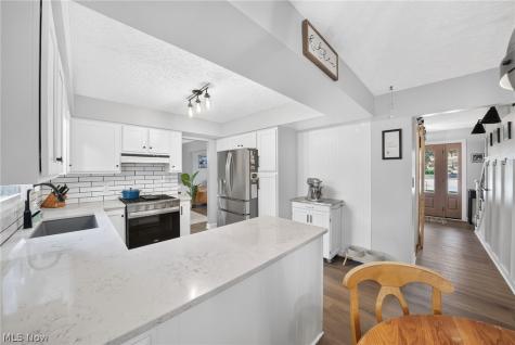 381 Fawnwood Drive Tallmadge OH 44278