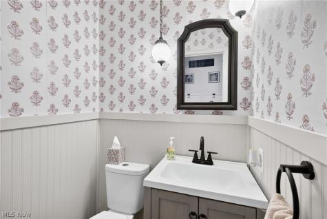 381 Fawnwood Drive Tallmadge OH 44278