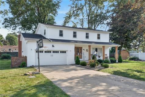 381 Fawnwood Drive Tallmadge OH 44278