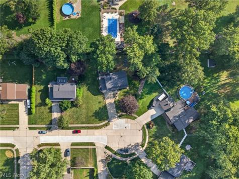 381 Fawnwood Drive Tallmadge OH 44278
