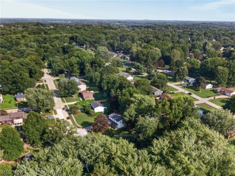 381 Fawnwood Drive Tallmadge OH 44278