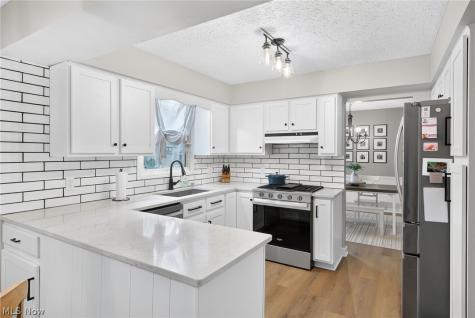 381 Fawnwood Drive Tallmadge OH 44278