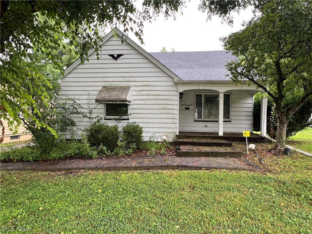 2111 Burbank Avenue Youngstown OH 44509