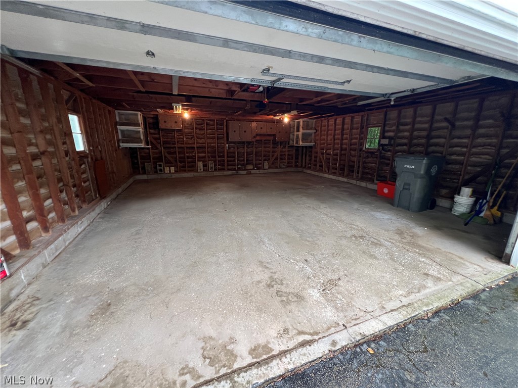 2111 Burbank Avenue Youngstown OH 44509