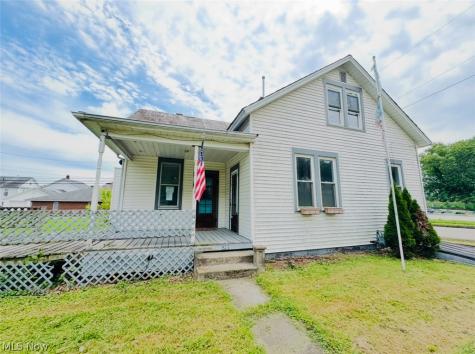 323 5th Street Lowell OH 45744