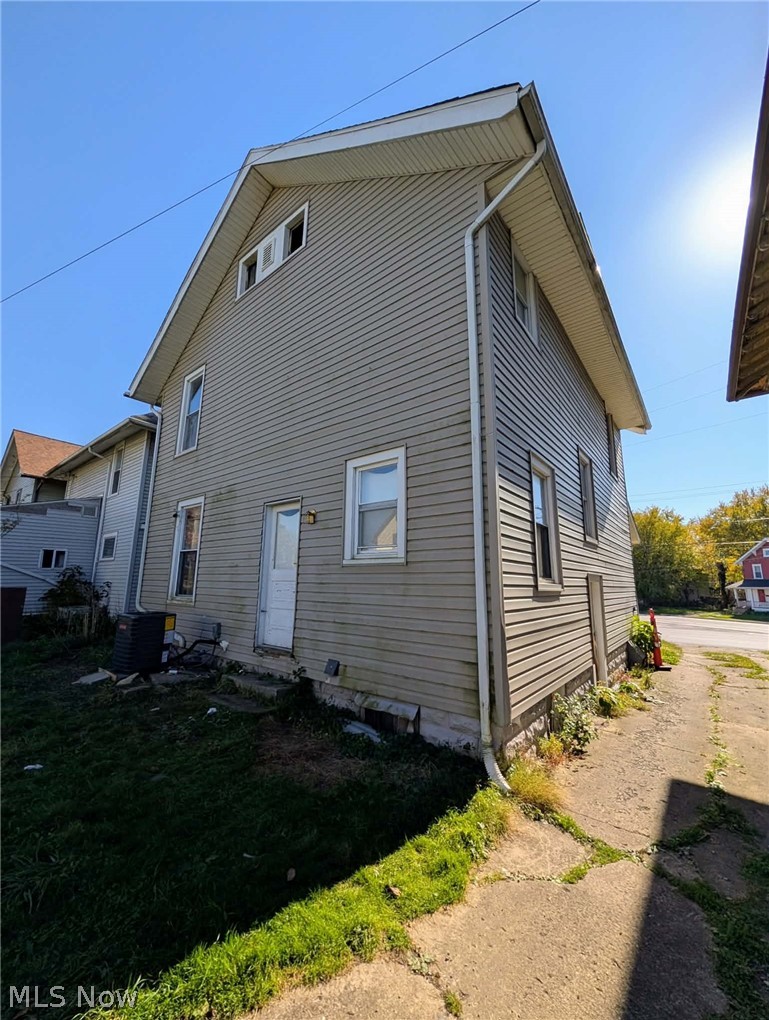 356 Harker Street Mansfield OH 44903