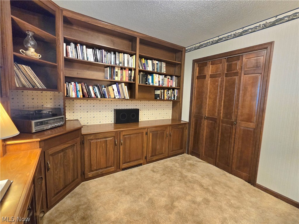 1965 Dunzweiler Drive Zanesville OH 43701