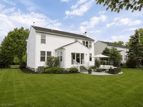2641 Saddle Creek Avon OH 44011