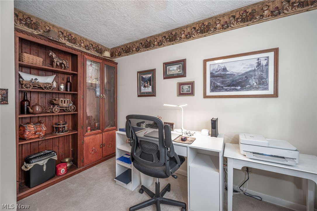 2209 Auberry Drive Akron OH 44312