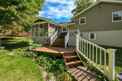 2209 Auberry Drive Akron OH 44312