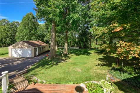 2209 Auberry Drive Akron OH 44312
