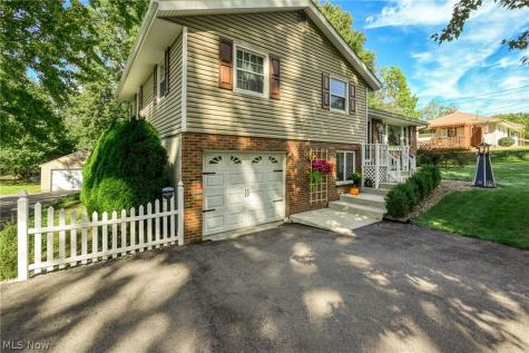 2209 Auberry Drive Akron OH 44312