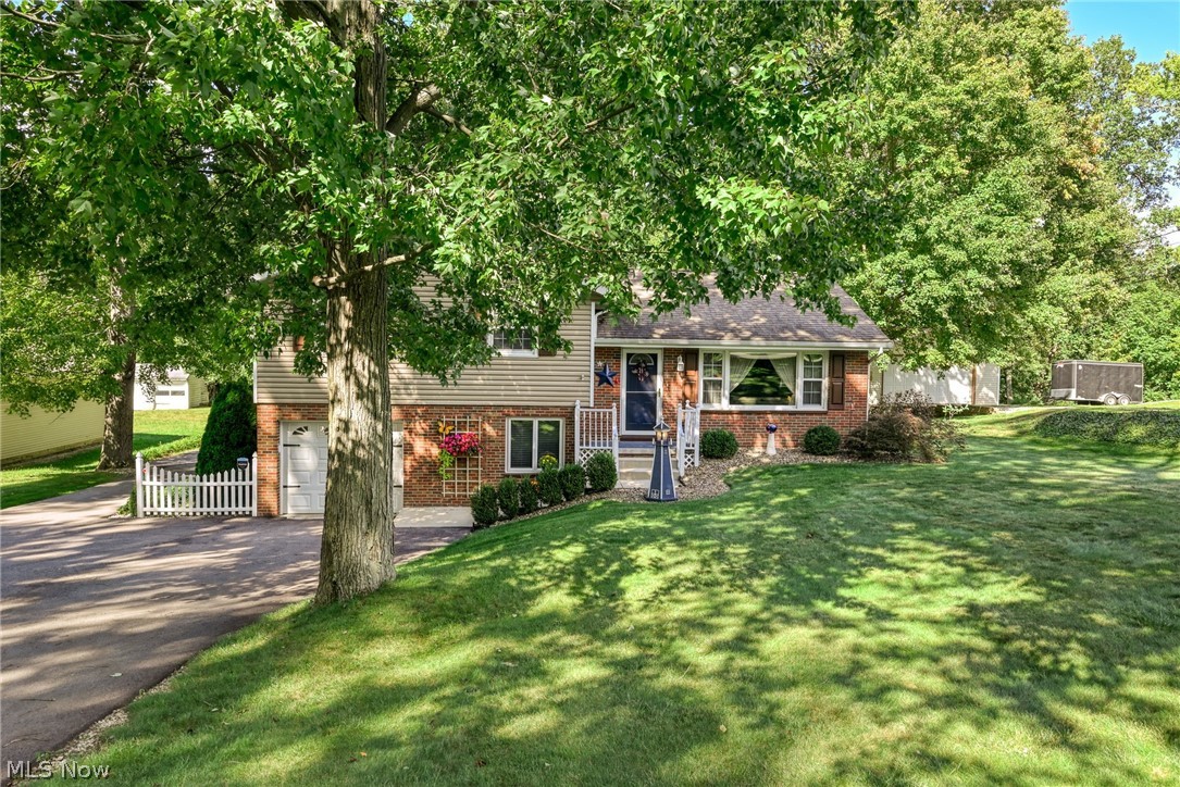 2209 Auberry Drive Akron OH 44312