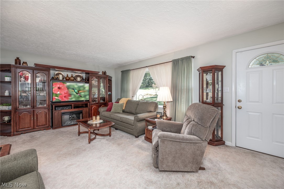 2209 Auberry Drive Akron OH 44312