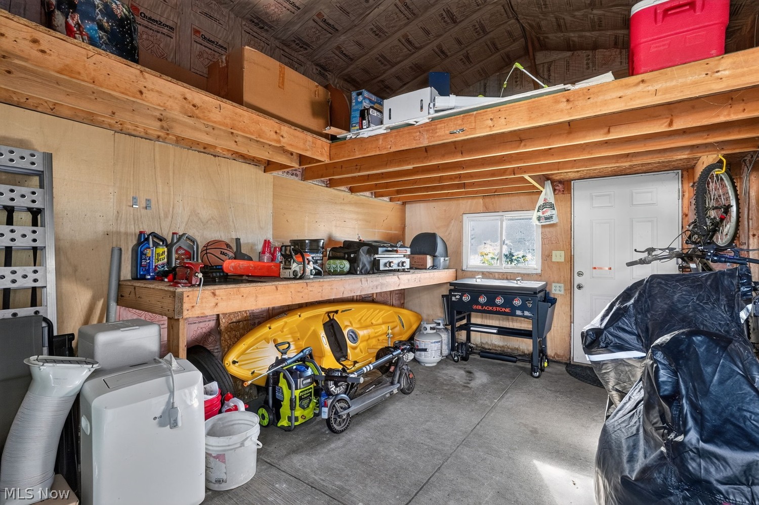 2672 Lake Breeze Drive Madison OH 44057