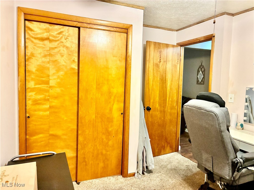 275 Walnut Washingtonville OH 44490