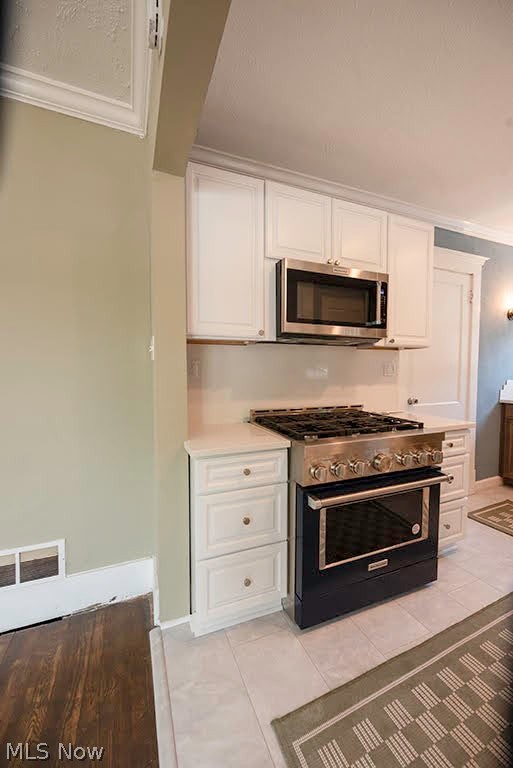 227 Roselawn Avenue NE Warren OH 44483