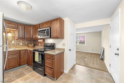 324 Viking Street NW North Canton OH 44720