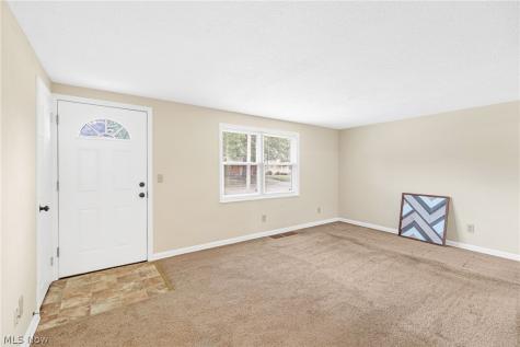 324 Viking Street NW North Canton OH 44720