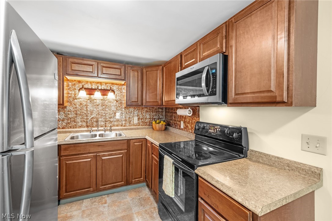324 Viking Street NW North Canton OH 44720