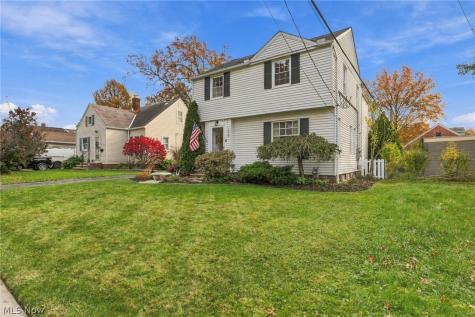 5213 Wellington Avenue Parma OH 44134
