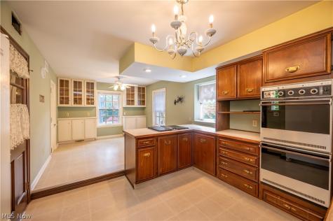 3311 Logan Way Youngstown OH 44505