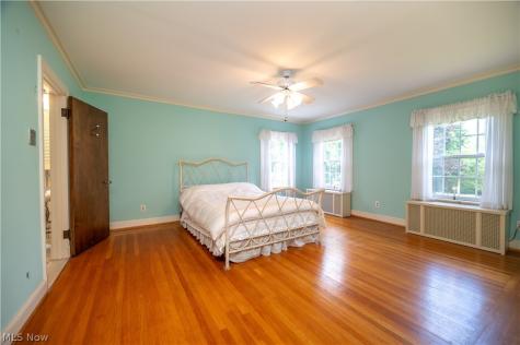 3311 Logan Way Youngstown OH 44505