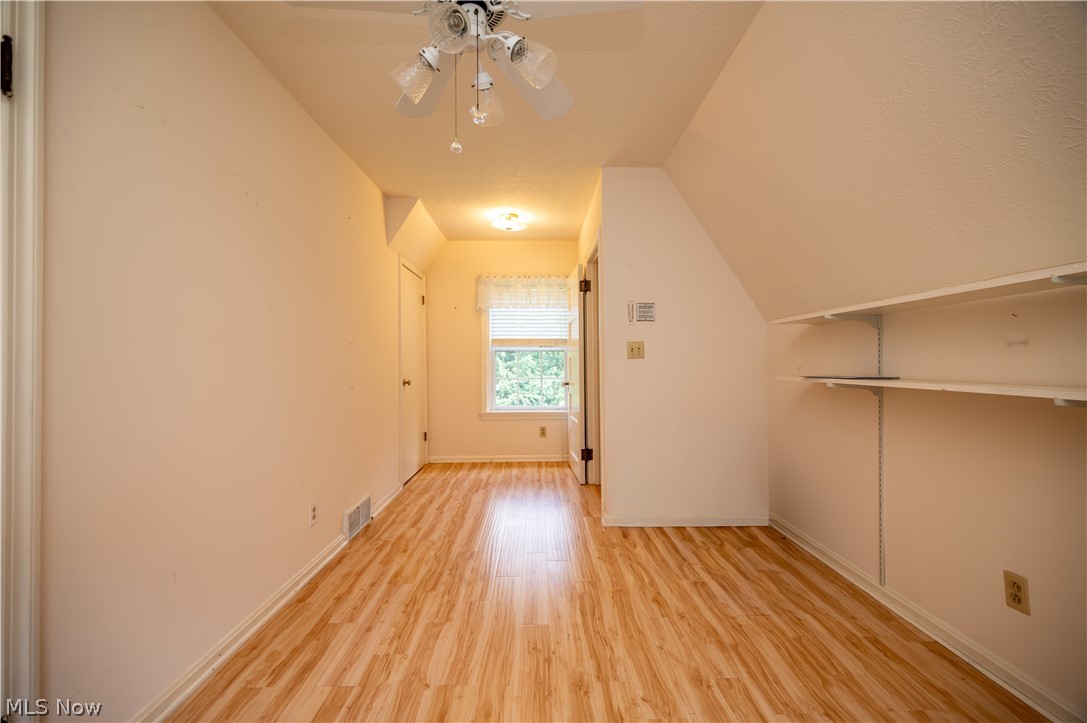 3311 Logan Way Youngstown OH 44505