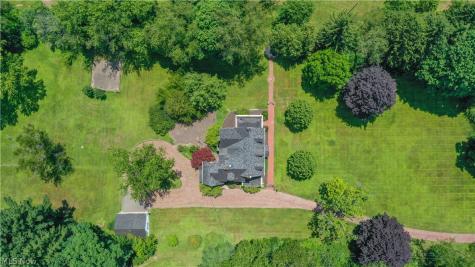3311 Logan Way Youngstown OH 44505
