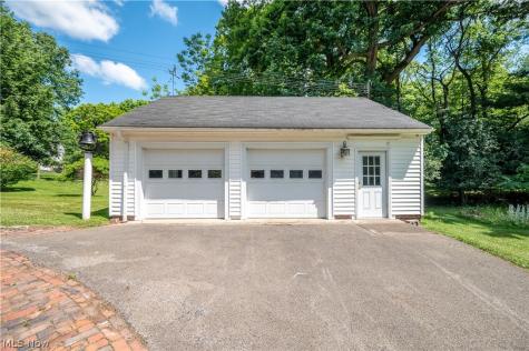 3311 Logan Way Youngstown OH 44505