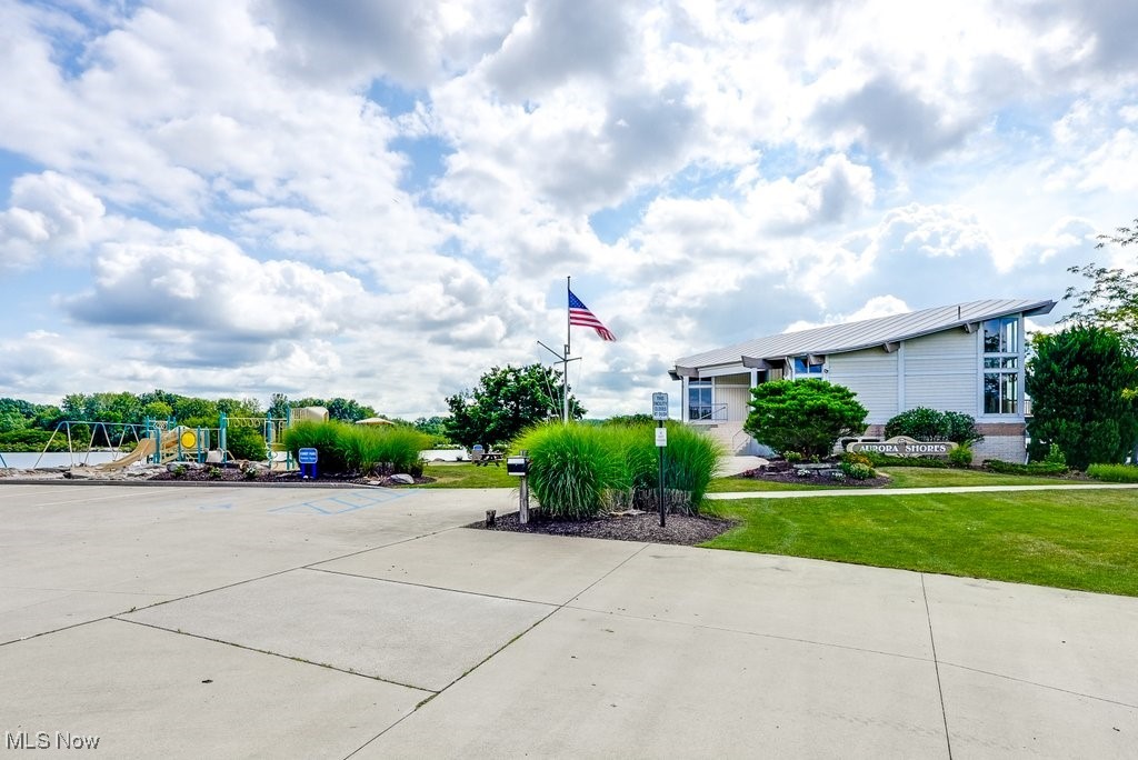 10269 Smugglers Cove Aurora OH 44202