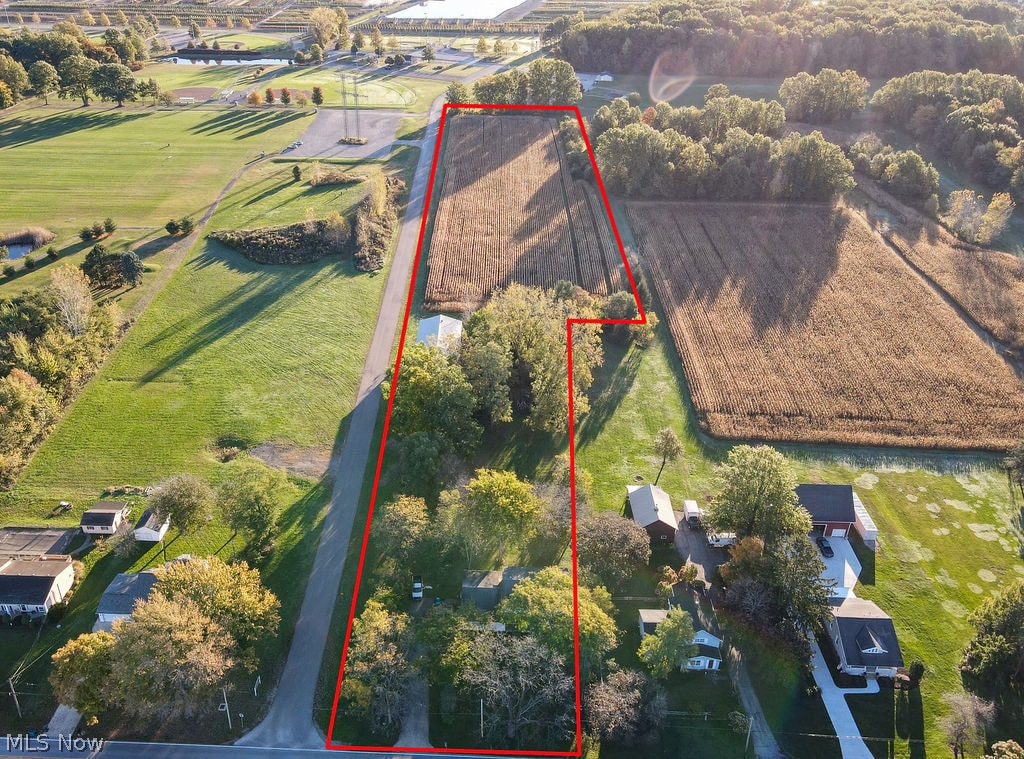 4243 Case Road Avon OH 44011