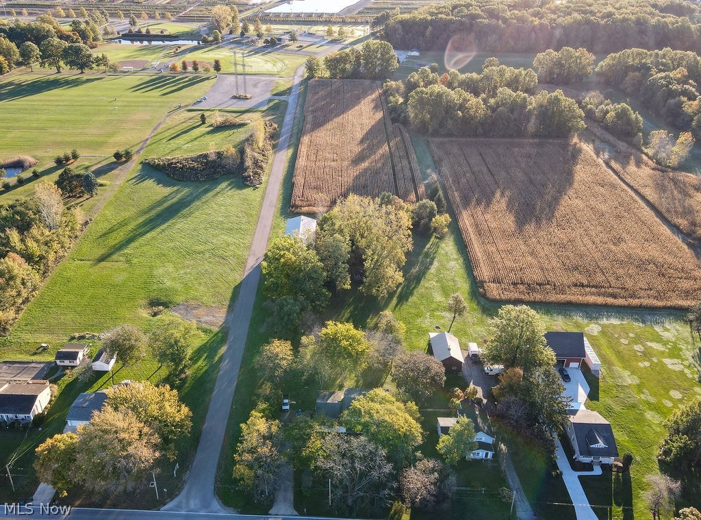 4243 Case Road Avon OH 44011