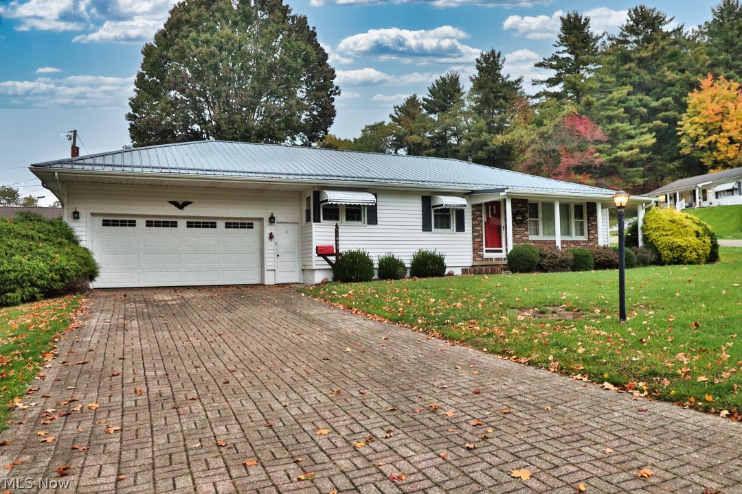 1890 Adams Street Coshocton OH 43812