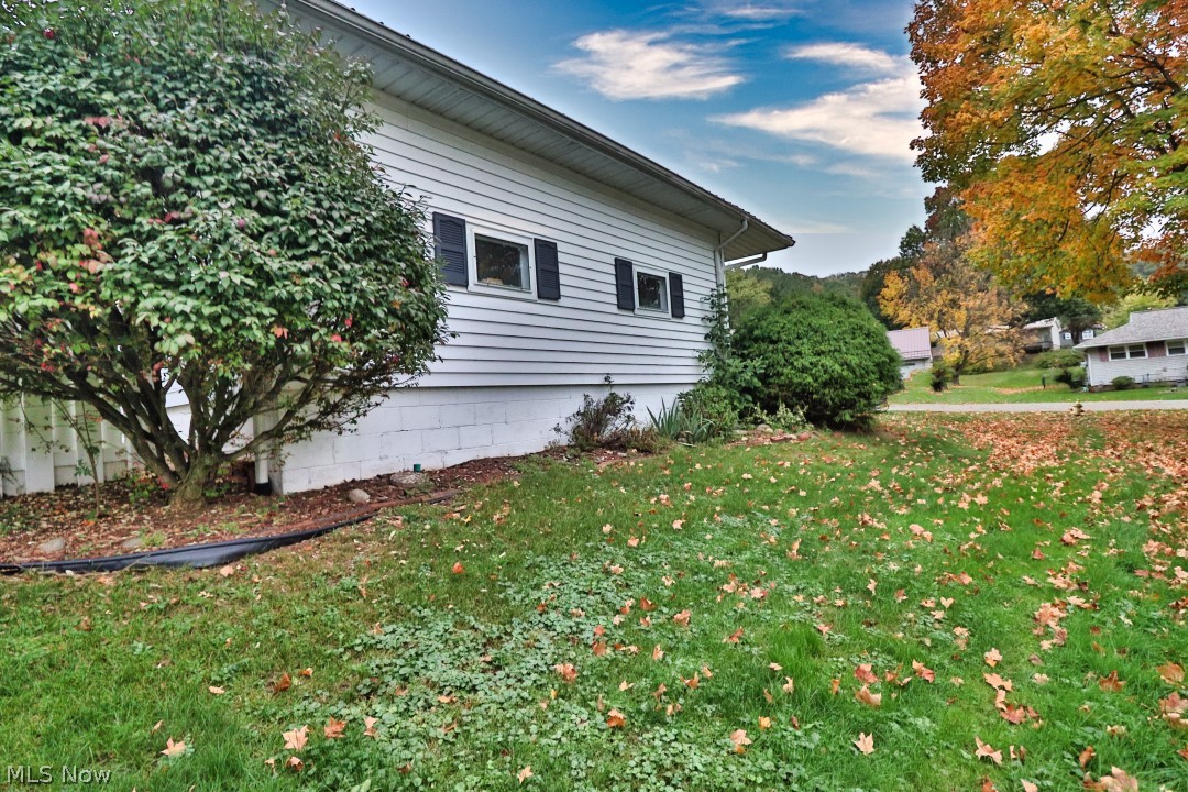 1890 Adams Street Coshocton OH 43812