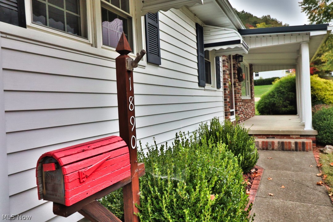 1890 Adams Street Coshocton OH 43812