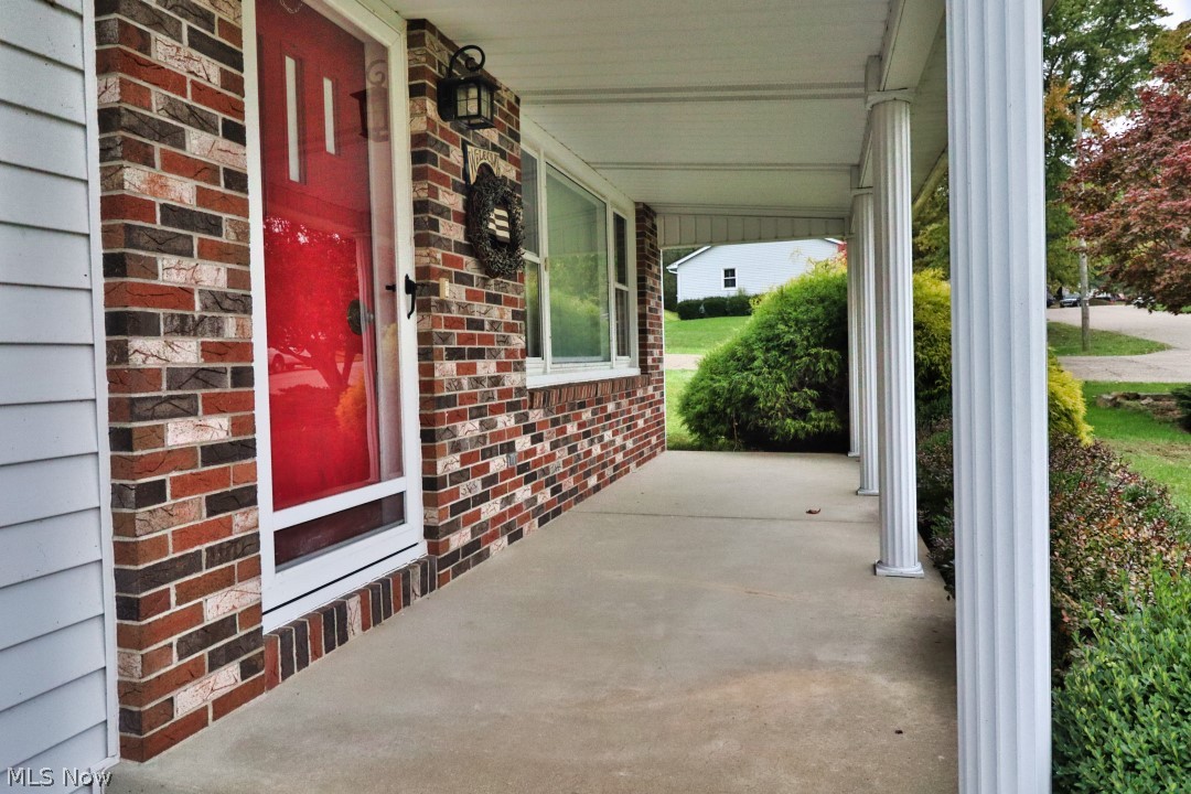 1890 Adams Street Coshocton OH 43812
