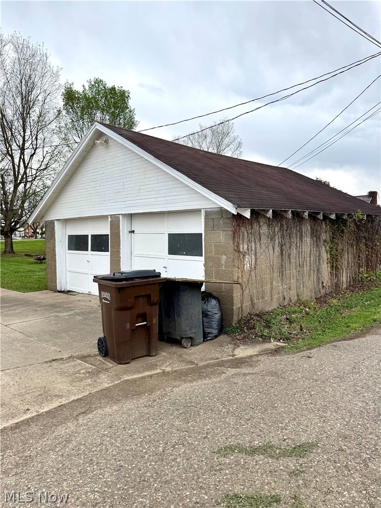 112 Fairview Street West Lafayette OH 43845