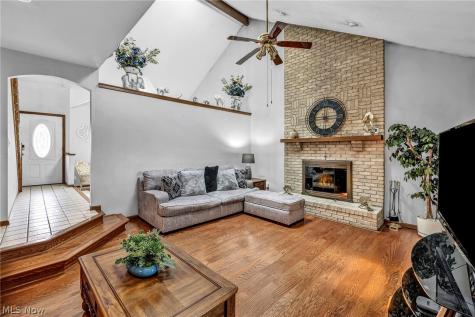 5165 Stevenson Street Richmond Heights OH 44143